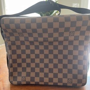 Louis Vuitton Damier Ebene Messenger Bag